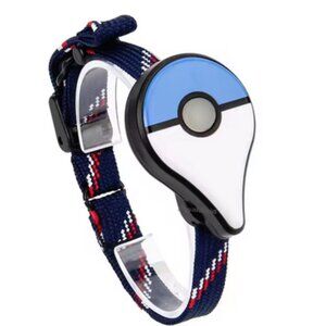 Pokemon GO Plus Bracelet Light Blue Auto Catch Bluetooth